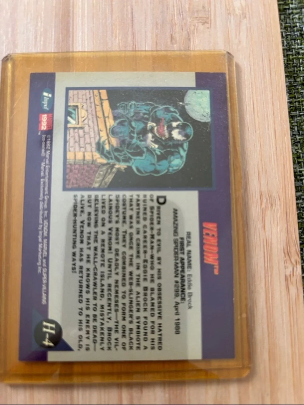 Set of 3 Marvel hologram cards  1992 Wolverine H-3 Thing H-2 Venom H-4